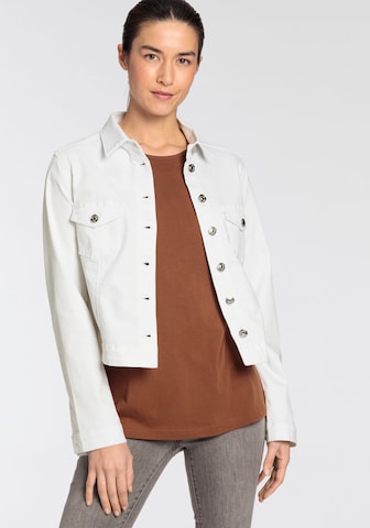 MAC Between-Season Jacket in White