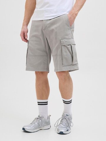 JACK & JONES Loosefit Cargobroek 'JPSTCole JJJonnie' in Grijs: voorkant