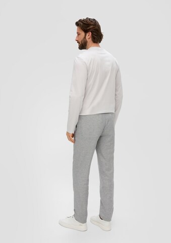s.Oliver BLACK LABEL - Slimfit Pantalón de pinzas en gris: atrás