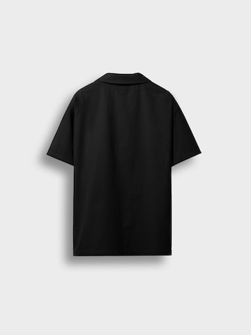 Burocs Regular fit Button Up Shirt in Black