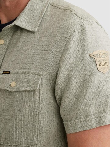 Coupe regular Chemise 'Shirt with short sleeves in cotton/linen' PME Legend en vert