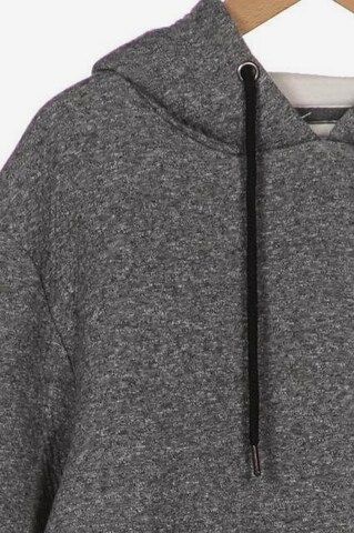 Cedar Wood State Sweatshirt & Zip-Up Hoodie in M in Grey