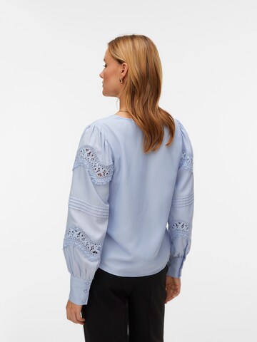 Bluză 'VMTHEA' de la VERO MODA pe albastru