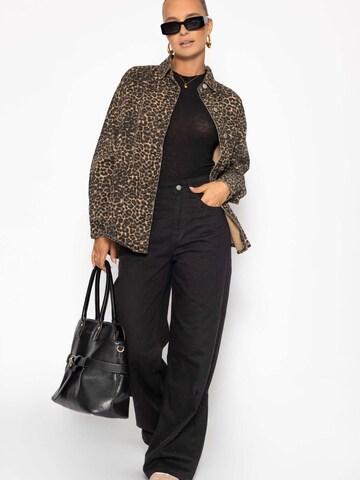 SASSYCLASSY Between-season jacket in Beige