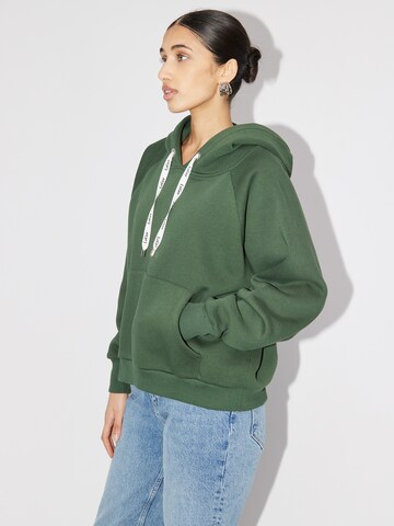 Sweat-shirt 'Hayley' LeGer by Lena Gercke en vert