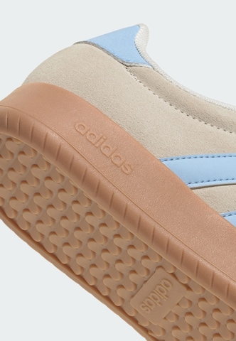 bēšs ADIDAS SPORTSWEAR Zemie brīvā laika apavi 'Barreda'