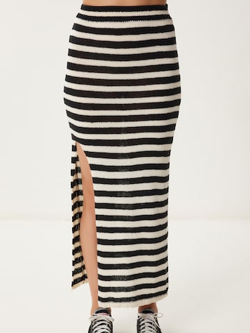 Happiness İstanbul Kostume i sort