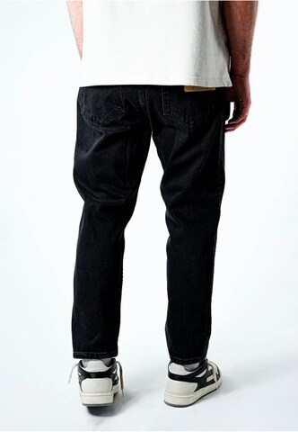 2Y Premium Regular Jeans in Black