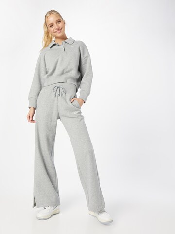 NIKE Wide leg Byxa 'Phoenix Fleece' i grå