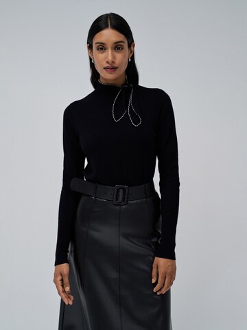Salsa Jeans Sweater in Black: front