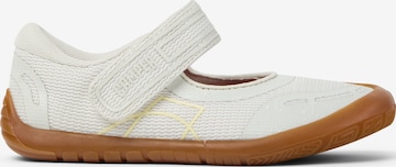 Ballerina ' Peu Path ' di CAMPER in bianco: frontale