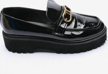 Schumacher Flats & Loafers in 40,5 in Black: front