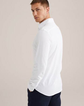 Slim fit Cămașă de la WE Fashion pe alb