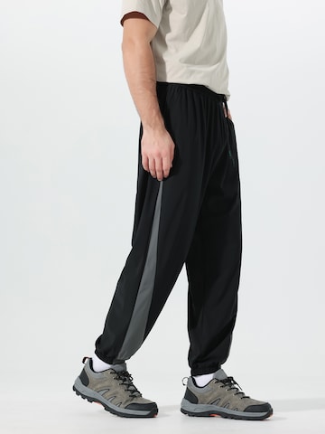 Youthup Tapered Workout Pants in Black