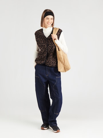 mazine Vest i brun