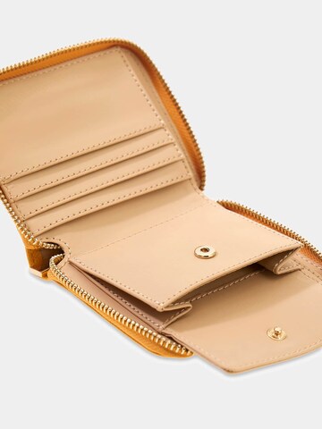 GUESS Wallet 'Isobel' in Orange