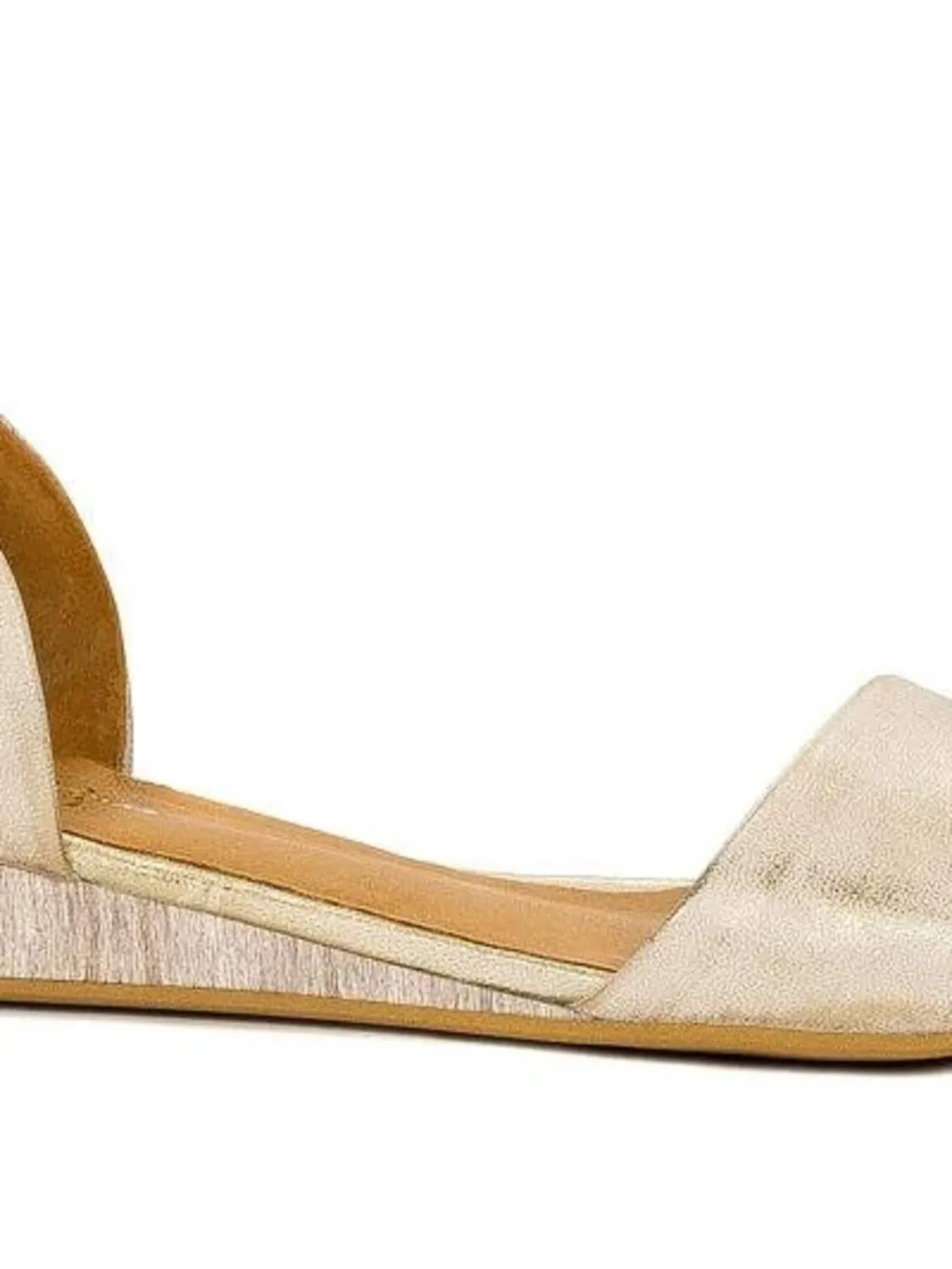 Maciejka Sandale‌ in Gold