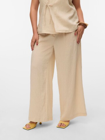 Vero Moda Curve Wide leg Pleat-Front Pants 'VMCFea' in Beige: front