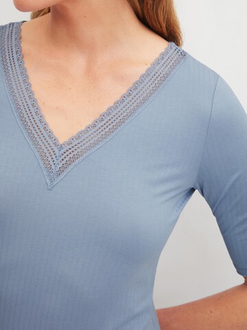 CALIDA Schlafshirt 'Etude Ajours'‌‌‌‌ in Blau