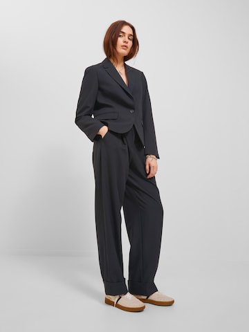 JJXX Regular Pleated Pants in Black