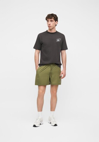 new balance Shirt in Black