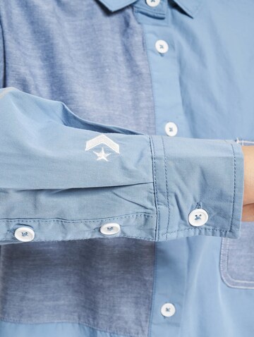 CONVERSE Blouse in Blauw