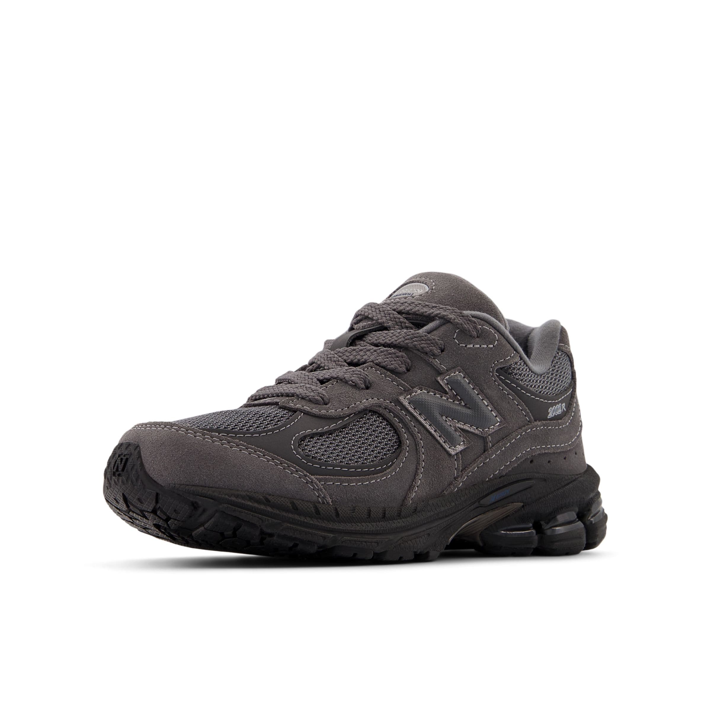 new balance Trainers '2002' in Grey: front