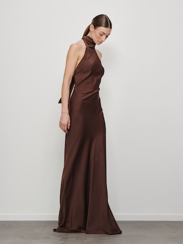Robe RÆRE by Lorena Rae en marron