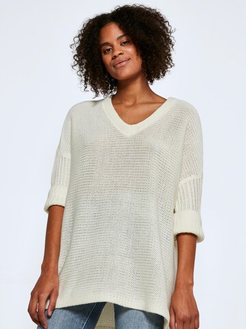 Pull-over oversize 'VERA' Noisy may en beige