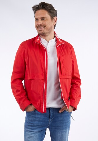 HECHTER PARIS Performance Jacket in Red: front