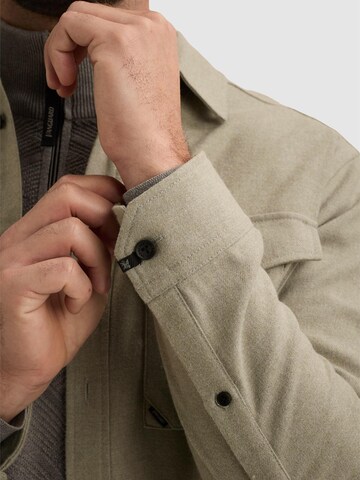 VANGUARD Regular Fit Skjorte 'Overshirt with button closure' i grøn
