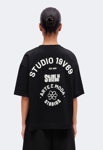 19V69 ITALIA T-Shirt 'Petonia Studio' in Schwarz: Vorderseite