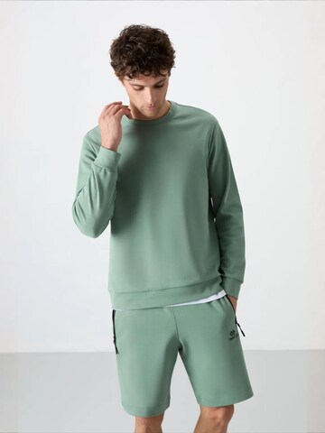 Sweat-shirt 'Sweatshirts' Tommy Life en vert