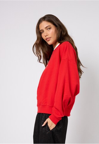 OH APRIL Sweatshirt 'Shine Bright' in Rot