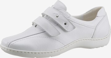 WALDLÄUFER Classic Flats in White: front