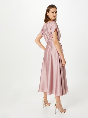 SWING Kleid in Pink