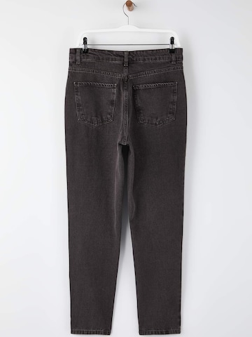 Trendyol Обычный Джинсы в Коричневый