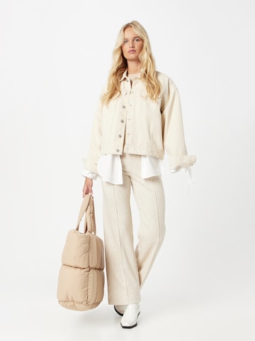 MAC Regular Trousers with creases 'Chiara' in Beige