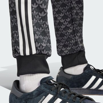 ADIDAS ORIGINALS Tapered Pants 'SSTR Classic' in Black