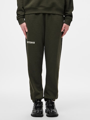 PIECES Zúžený strih Nohavice 'PCRISSO' - Zelená: predná strana