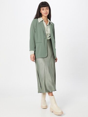 Sacou de la VERO MODA pe verde