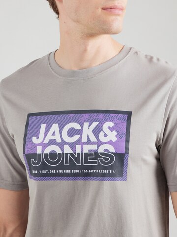 T-Shirt 'JCOLOGAN' JACK & JONES en gris