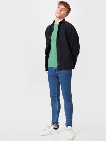 TOMMY HILFIGER Slim fit Μπλουζάκι σε πράσινο