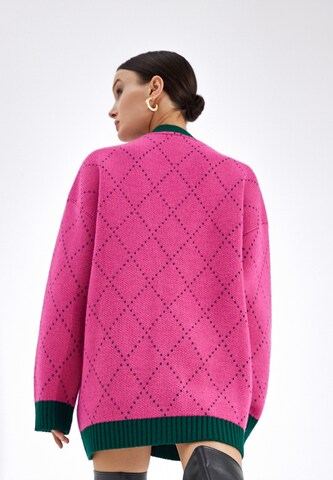 TOPTOP STUDIO Knit Cardigan in Pink