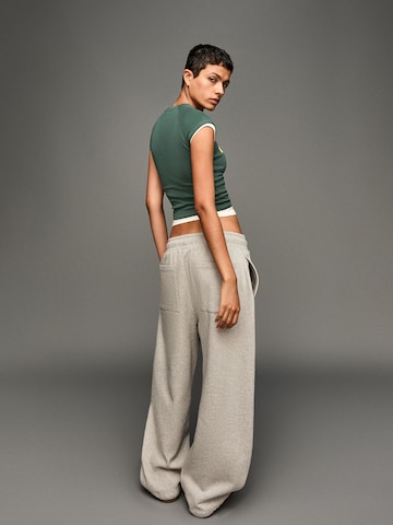 Bershka Majica | zelena barva