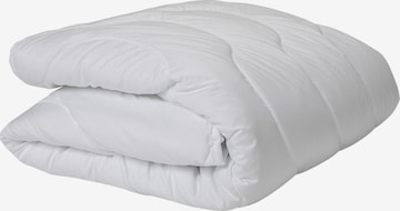 Wendre Blankets 'Karlstad' in White: front