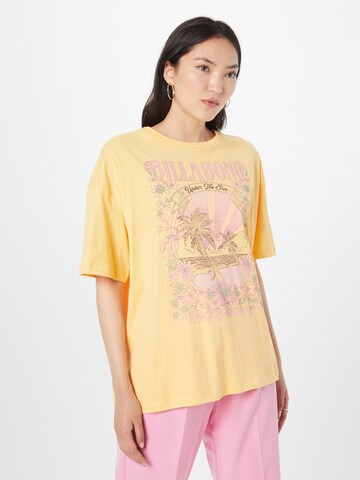 Tricou 'UNDER THE SUN' de la BILLABONG pe portocaliu: față