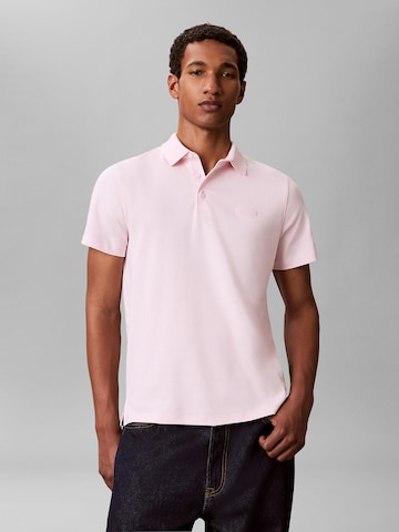 T-Shirt Calvin Klein en rose : devant