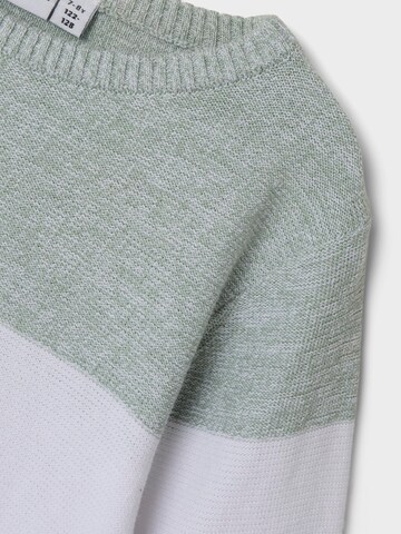 Pull-over 'NKMVohan' NAME IT en vert