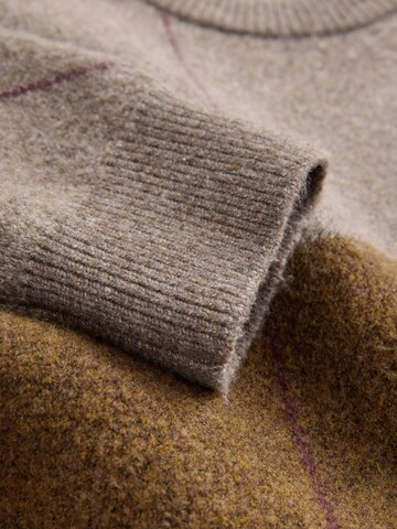 Next Sweater in Brown